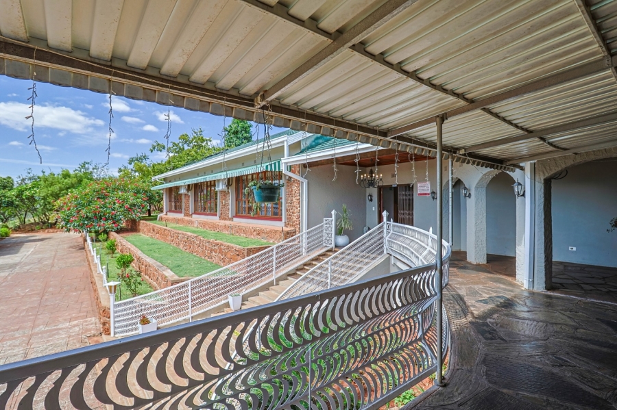 7 Bedroom Property for Sale in Waterkloof A H North West